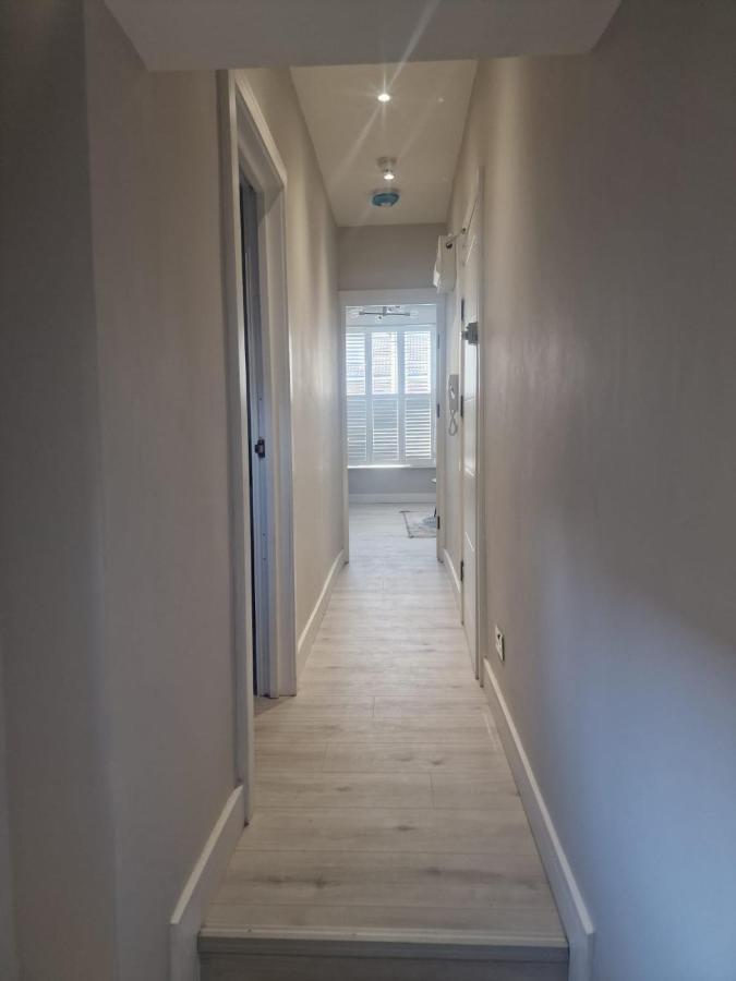 Collier'S Wood En-Suite Apartments London Eksteriør bilde